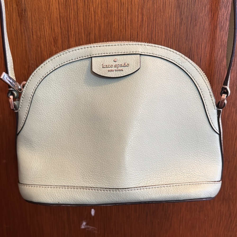 Gorgeous authentic Kate Spade Hanna crossbody bag